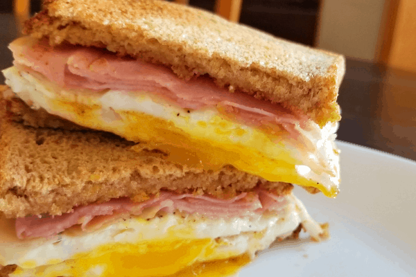Healthy breakfast sandwich provides great fuel for a great start to the day! Grab the recipe on Made in a Pinch and follow us on Pinterest for more easy family recipes!