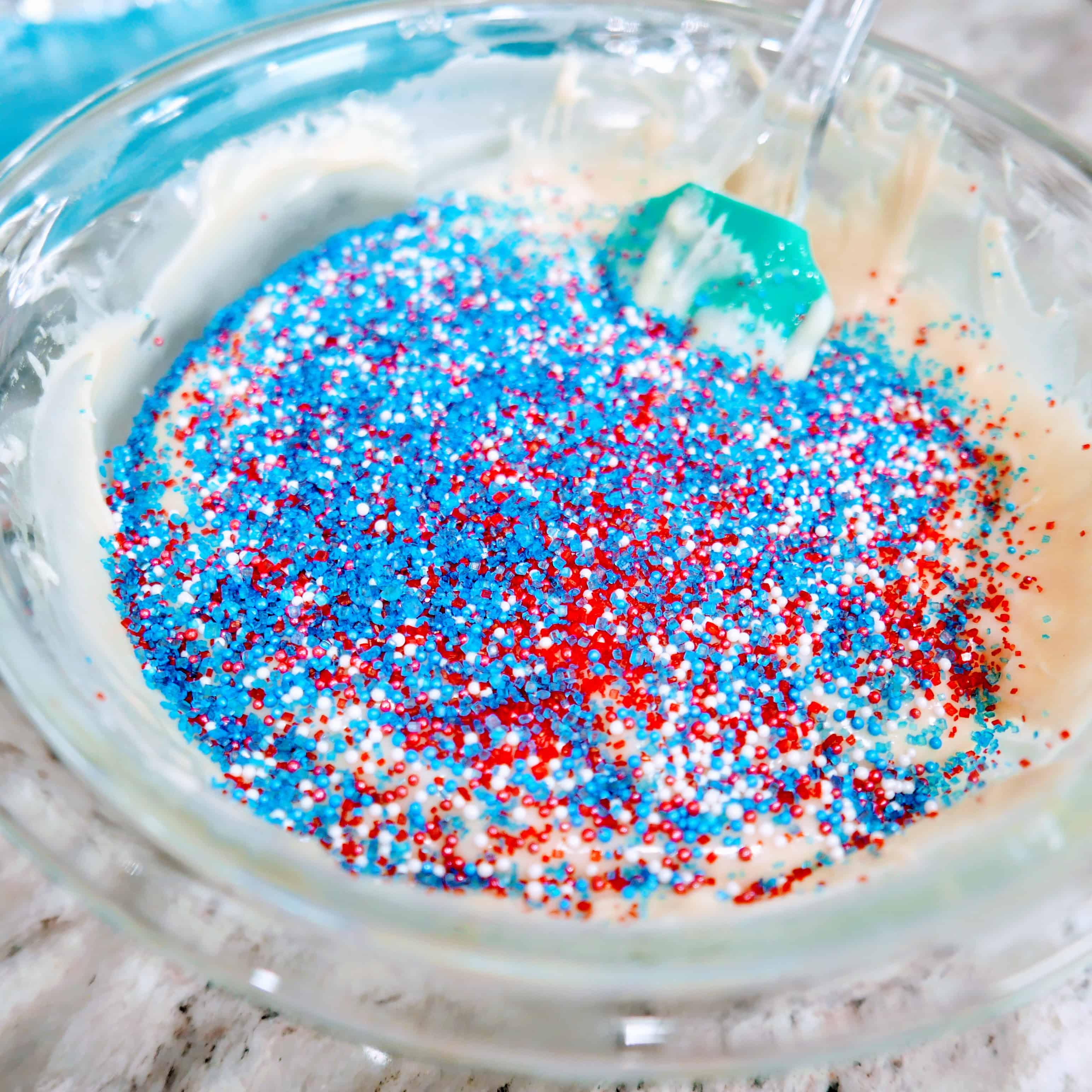 adding colored sprinkles to fudge