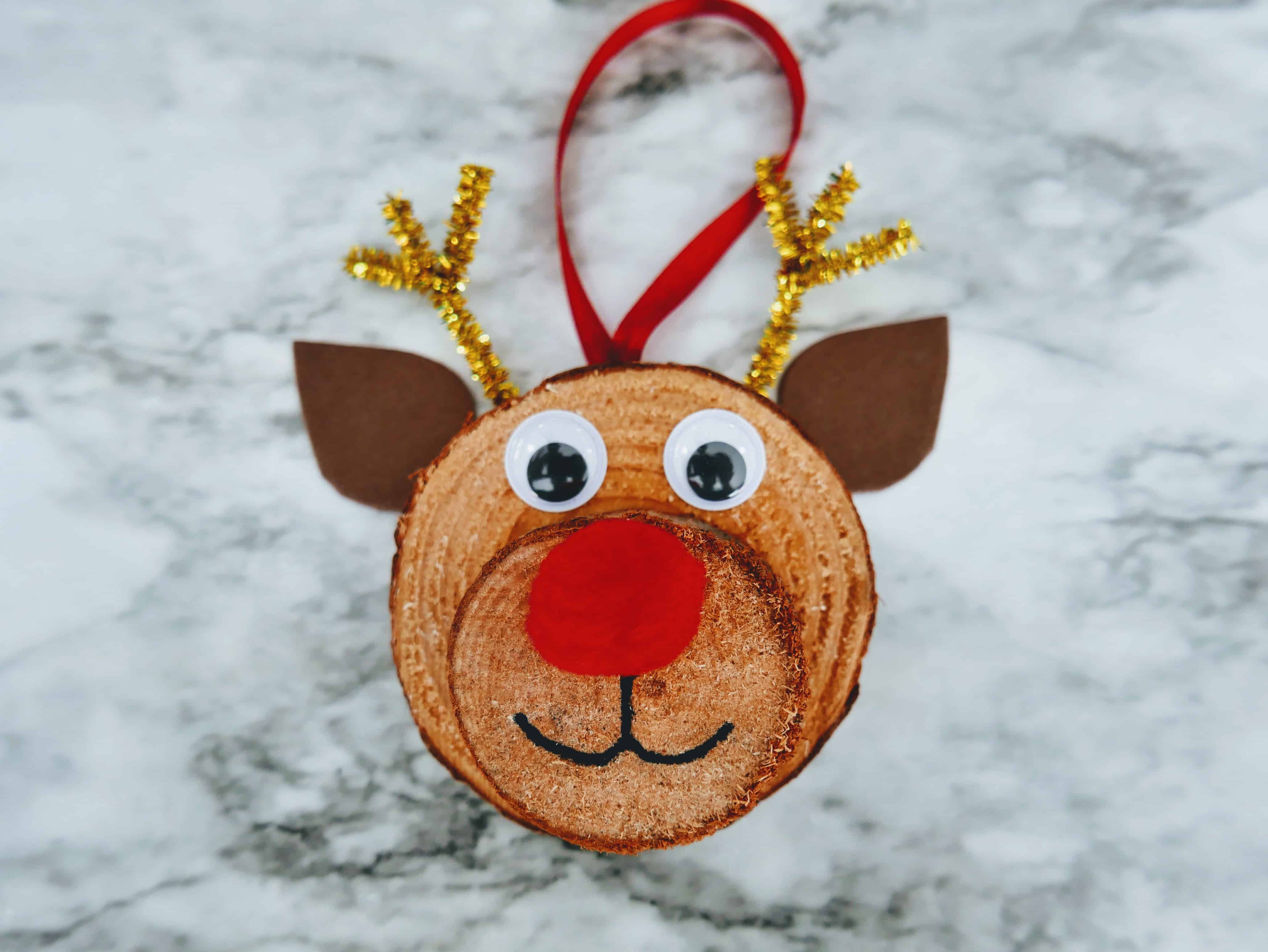 Adorable DIY Wood Slice Rudolph Ornaments - Made In A Pinch