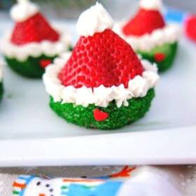 Grinch chocolate-covered strawberries