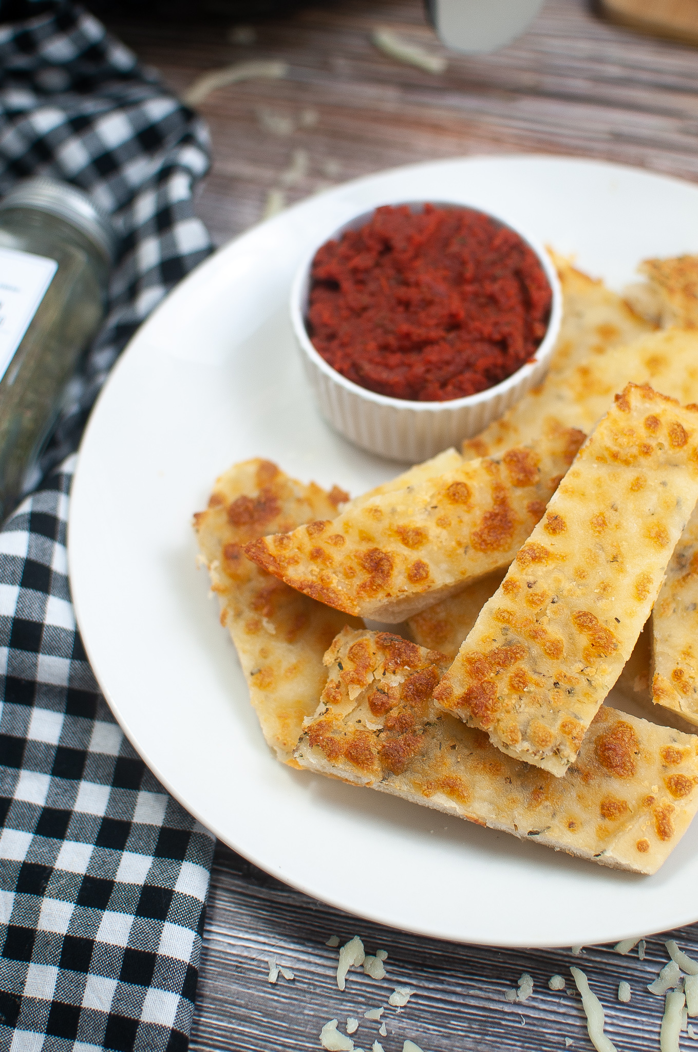 Air Fryer Cheese Bread6 - Made In A Pinch