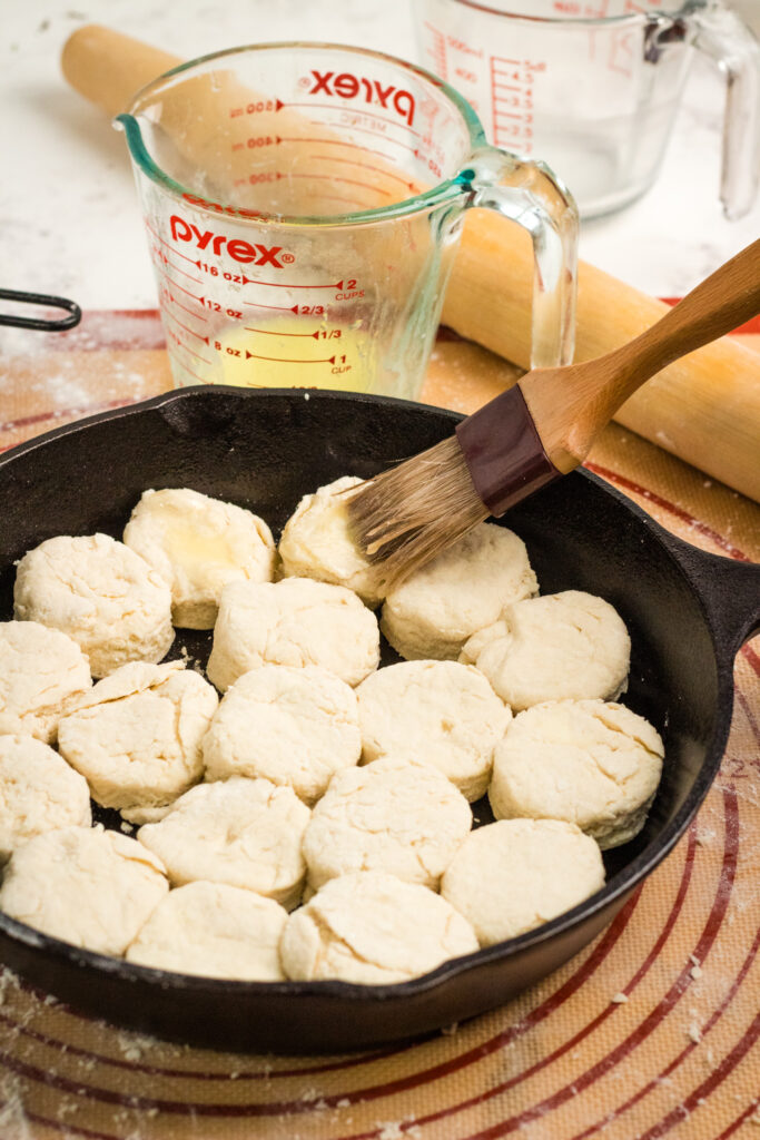 biscuits in cast iron skillet