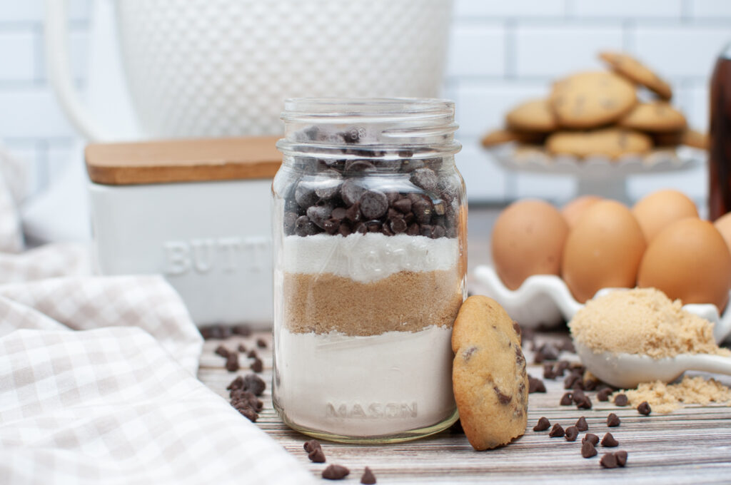 chocolate chip cookie mix in a jar