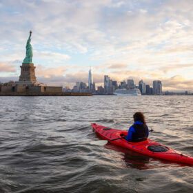 kayaker near statue of liberty